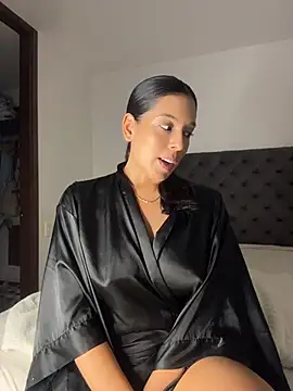 kamivolkano online show from 04-18-26, 03:53