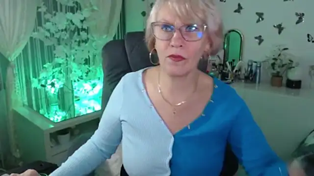 Ghertrude52 online show from 01-19-26, 04:27