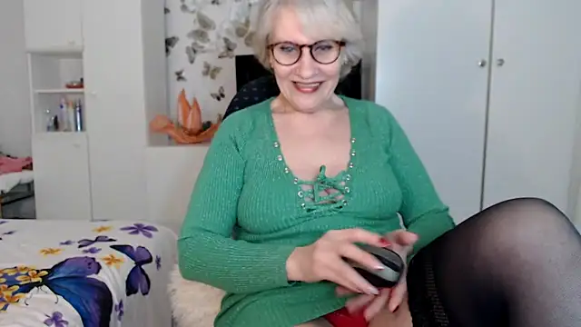 Ghertrude52 online show from 03-03-25, 07:13