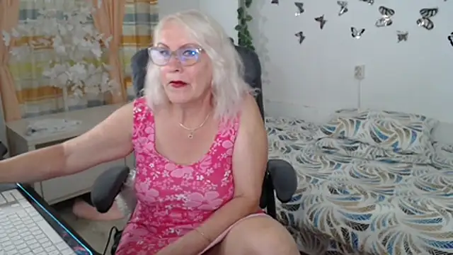 Ghertrude52 online show from 07-07-26, 06:47
