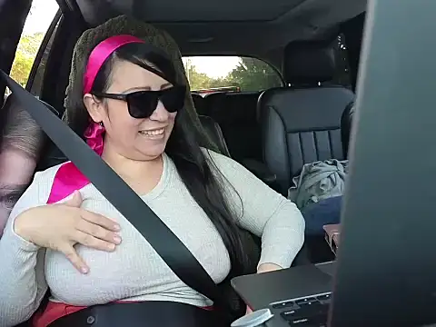 Foglove69 online show from 02-04-26, 10:38