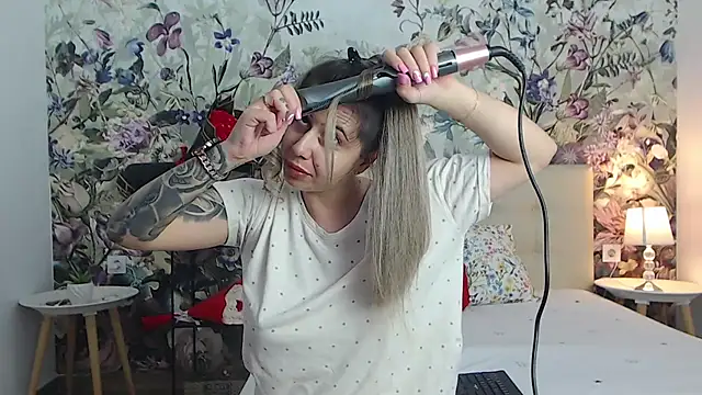 RoseDiamond06 online show from 07-09-26, 01:54