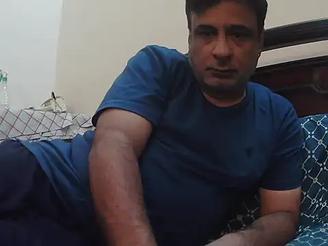 desipapaxxx online show from 02-04-26, 01:06