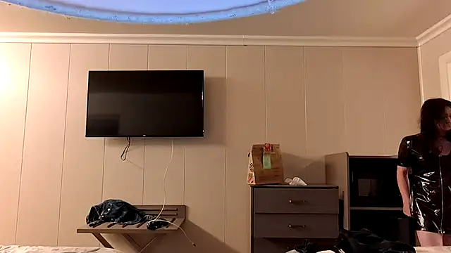 AerobicSleeve online show from 12-14-25, 05:35