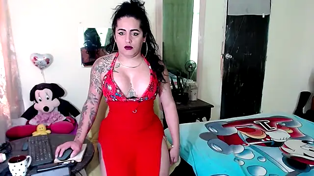 Sashaferrari2000 online show from 11-29-25, 04:51