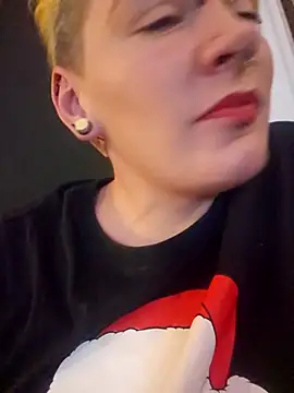 PinkTheHawk online show from 11-23-25, 08:24