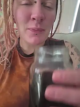 PinkTheHawk online show from 06-16-26, 01:38