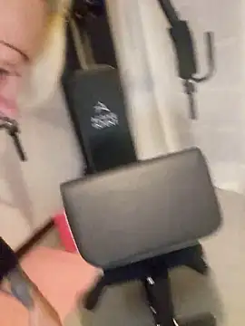 PinkTheHawk online show from 01-13-26, 10:41