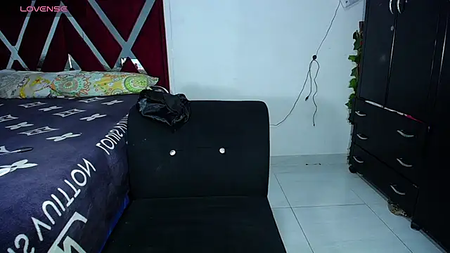 Snapshot of DanisaBrown chatting on 03-15-25, 02:55 DanisaBrown online show from 03-15-25, 02:55
