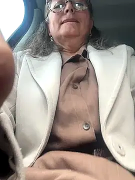 emma tour online show from 11-27-25, 03:56