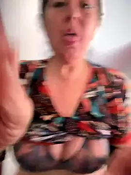 emma tour online show from 12-18-25, 03:38