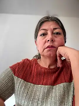 emma tour online show from 01-12-26, 03:41