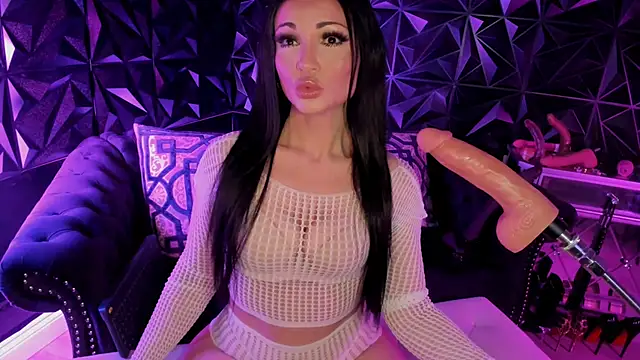 NatashaxoBangs online show from 11-24-25, 11:05