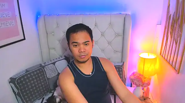 AsianZero online show from 02-14-25, 08:26