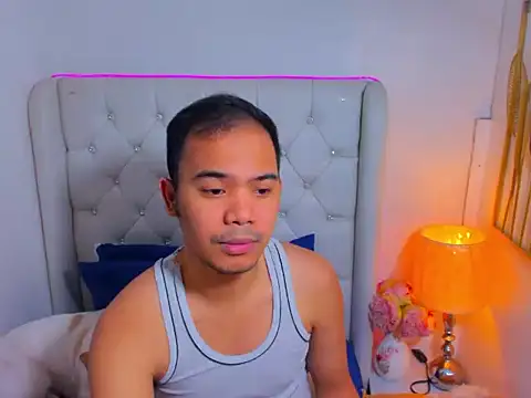 AsianZero online show from 05-18-26, 06:23