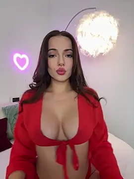 Snapshot of Rileysim88 chatting on 10-08-25, 06:15 Rileysim88 online show from 10-08-25, 06:15