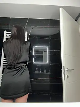 Snapshot of Rileysim88 chatting on 01-05-25, 09:05 Rileysim88 online show from 01-05-25, 09:05