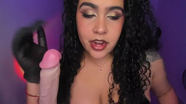 Amber smith20 online show from 06-17-26, 03:28