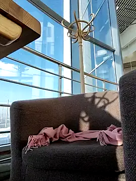 Snapshot of EvaXOAir chatting on 02-20-25, 05:12 EvaXOAir online show from 02-20-25, 05:12