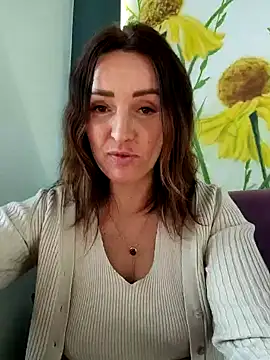 Snapshot of EvaXOAir chatting on 02-26-25, 08:28 EvaXOAir online show from 02-26-25, 08:28