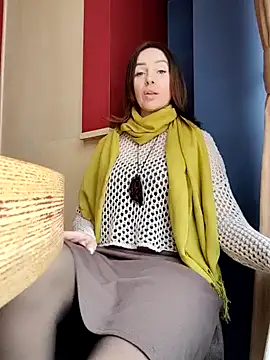 Snapshot of EvaXOAir chatting on 01-07-25, 04:08 EvaXOAir online show from 01-07-25, 04:08