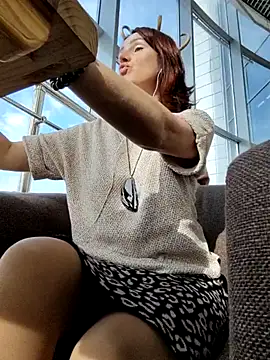 Snapshot of EvaXOAir chatting on 10-01-25, 03:44 EvaXOAir online show from 10-01-25, 03:44