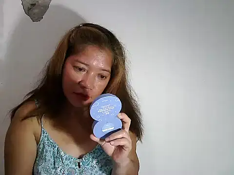 wethornypussy4u online show from 09-17-25, 10:23