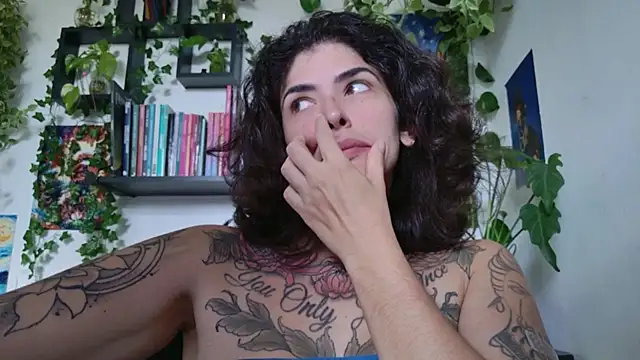 TaliMajesty online show from 06-15-26, 06:07