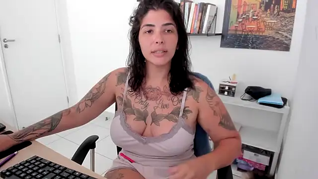 TaliMajesty online show from 03-17-25, 03:07