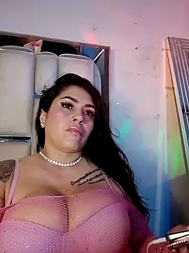 chelaqueen  online show from 12-15-25, 02:50