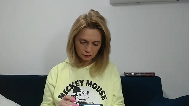 MysticCreature online show from 02-06-26, 04:08