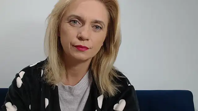 MysticCreature online show from 11-11-25, 04:18