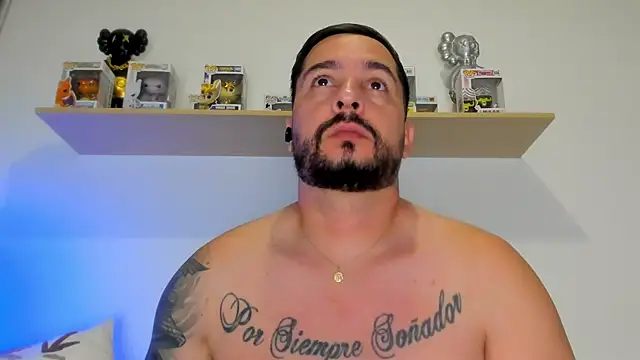 Snapshot of camilo_restrepo21 chatting on 05-28-26, 12:29 camilo restrepo21 online show from 05-28-26, 12:29