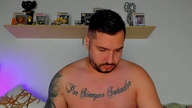 Snapshot of camilo_restrepo21 chatting on 02-19-26, 01:24 camilo restrepo21 online show from 02-19-26, 01:24