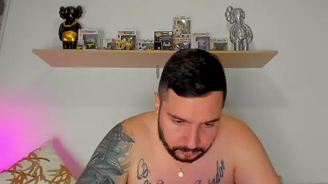 camilo restrepo21 online show from 11-07-25, 12:48