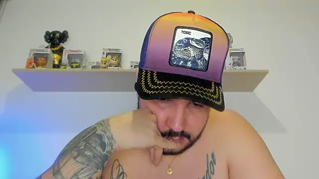 camilo restrepo21 online show from 04-07-26, 12:01