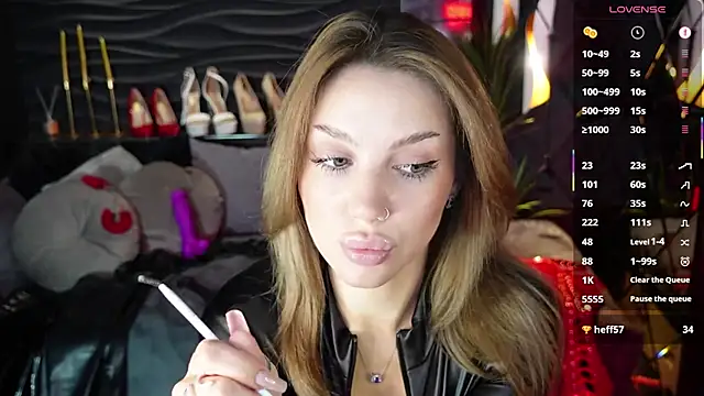 Snapshot of MistressDarsy chatting on 10-08-25, 06:26 MistressDarsy online show from 10-08-25, 06:26