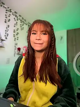 Sweett Priya online show from 04-12-26, 10:46