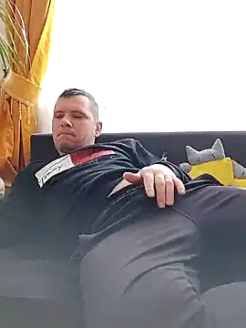 Snapshot of Lucy_1_roso chatting on 03-08-25, 07:16 Lucy 1 roso online show from 03-08-25, 07:16