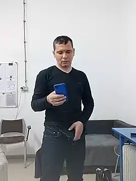 Snapshot of Lucy_1_roso chatting on 12-03-24, 03:37 Lucy 1 roso online show from 12-03-24, 03:37