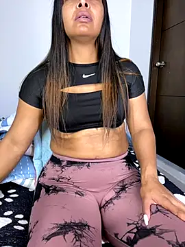 sandylau online show from 10-28-25, 09:36