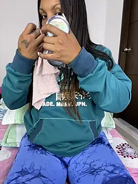 sandylau online show from 03-12-26, 07:40