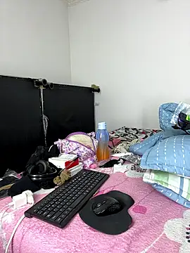 sandylau online show from 01-18-26, 12:47