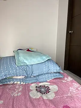 sandylau online show from 11-15-25, 02:10