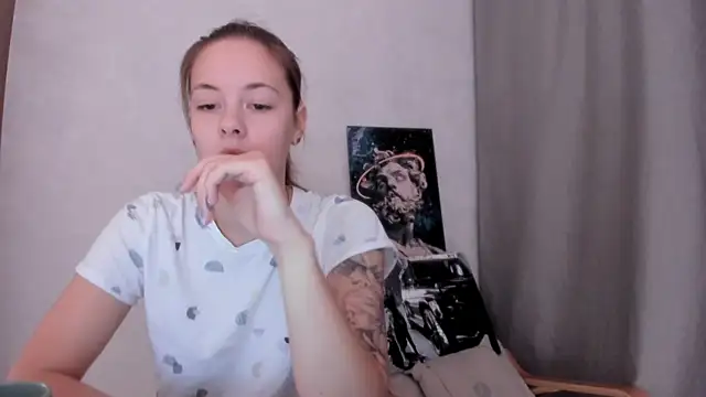 why again me online show from 02-03-25, 08:13