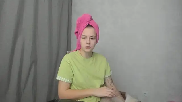 why again me online show from 03-03-26, 07:43