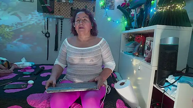 barbarah  online show from 01-12-26, 08:32