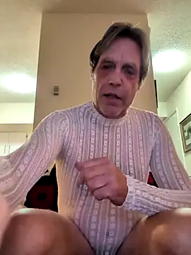 Snapshot of Smallpeniss69 chatting on 10-26-25, 08:15 Smallpeniss69 online show from 10-26-25, 08:15