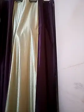 Snapshot of LadyloverSameer chatting on 03-11-25, 05:57 LadyloverSameer online show from 03-11-25, 05:57