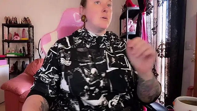 kisicaxx online show from 03-16-26, 02:32